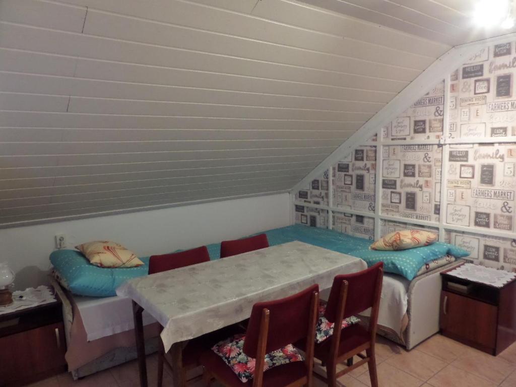 Bori Apartmanok Hajdúszoboszló Esterno foto