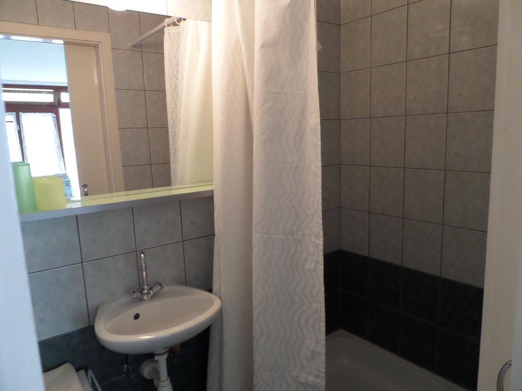 Bori Apartmanok Hajdúszoboszló Esterno foto