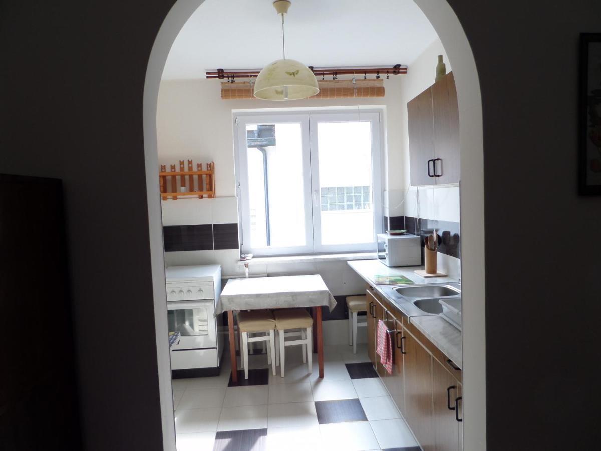 Bori Apartmanok Hajdúszoboszló Esterno foto